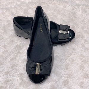 Aldo black shoes with bow